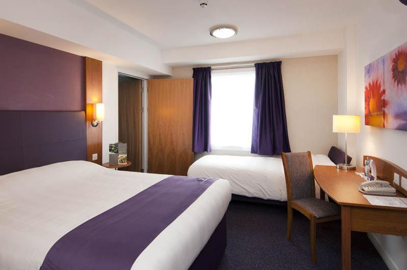 Premier Inn Birmingham Oldbury Oldbury  Dış mekan fotoğraf